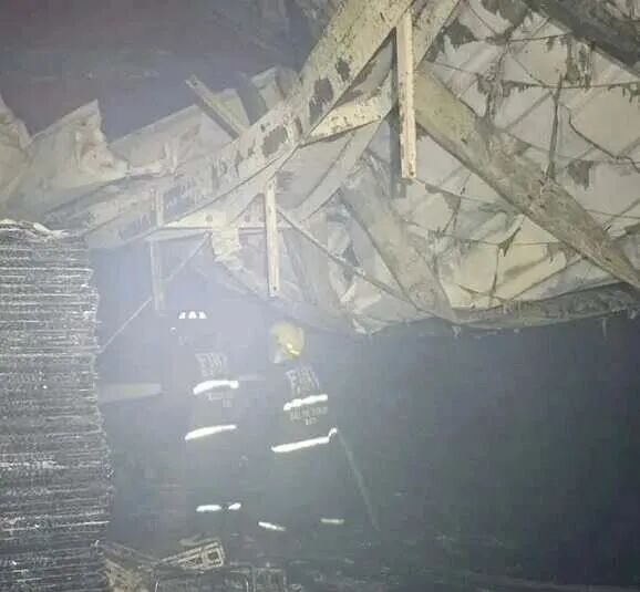 印尼仓库发生连环爆炸！10亿中国货物被烧光！插图6爱亚仓