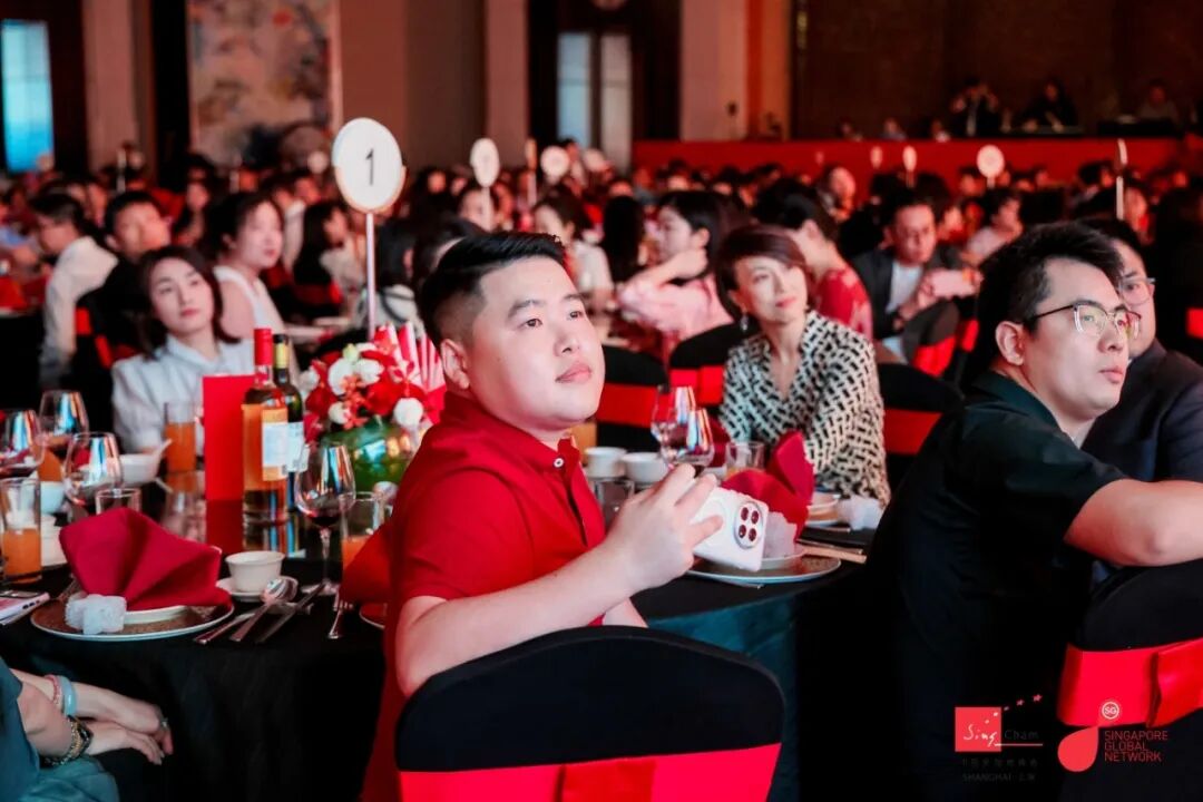 Shopee邀约!爱亚仓出席新加坡61周年国庆晚宴,见证中新跨境高光时刻插图2爱亚仓 Shopee邀约!爱亚仓出席新加坡61周年国庆晚宴,见证中新跨境高光时刻插图2爱亚仓